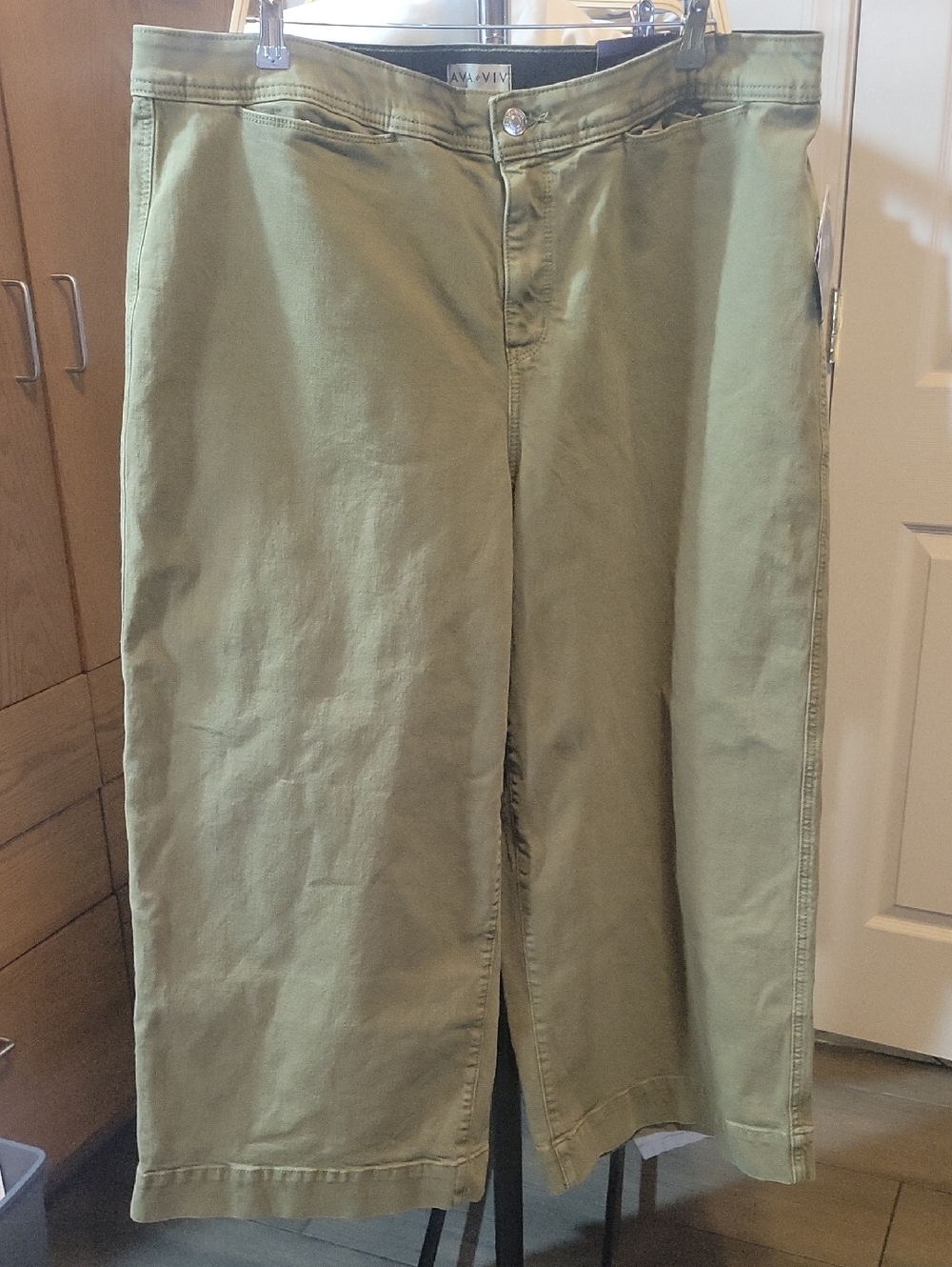 Ava & Viv Olive Green High-Rise Pants